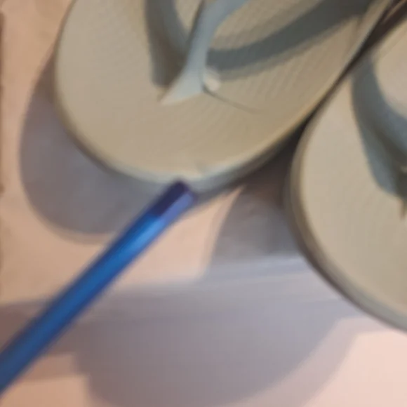 OOFOS Blue Flip Flops Thong Women's Sandals. Size 10 - Picture 8 of 11